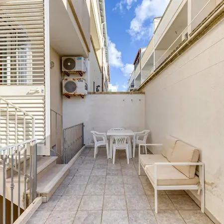 Con Vista Mare A 30 M Dal Mare 3* Torre San Giovanni Ugento