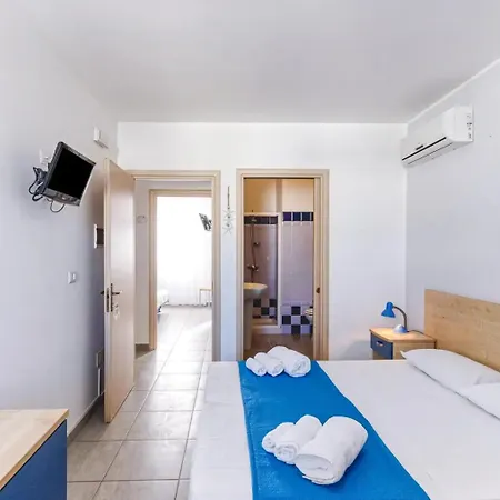 Con Vista Mare A 30 M Dal Mare Guest house